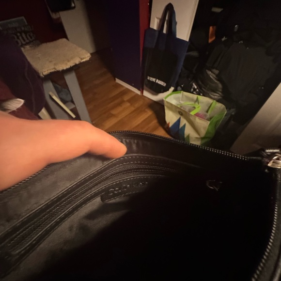Calvin Klein Crossbody Purse - Picture 4 of 9